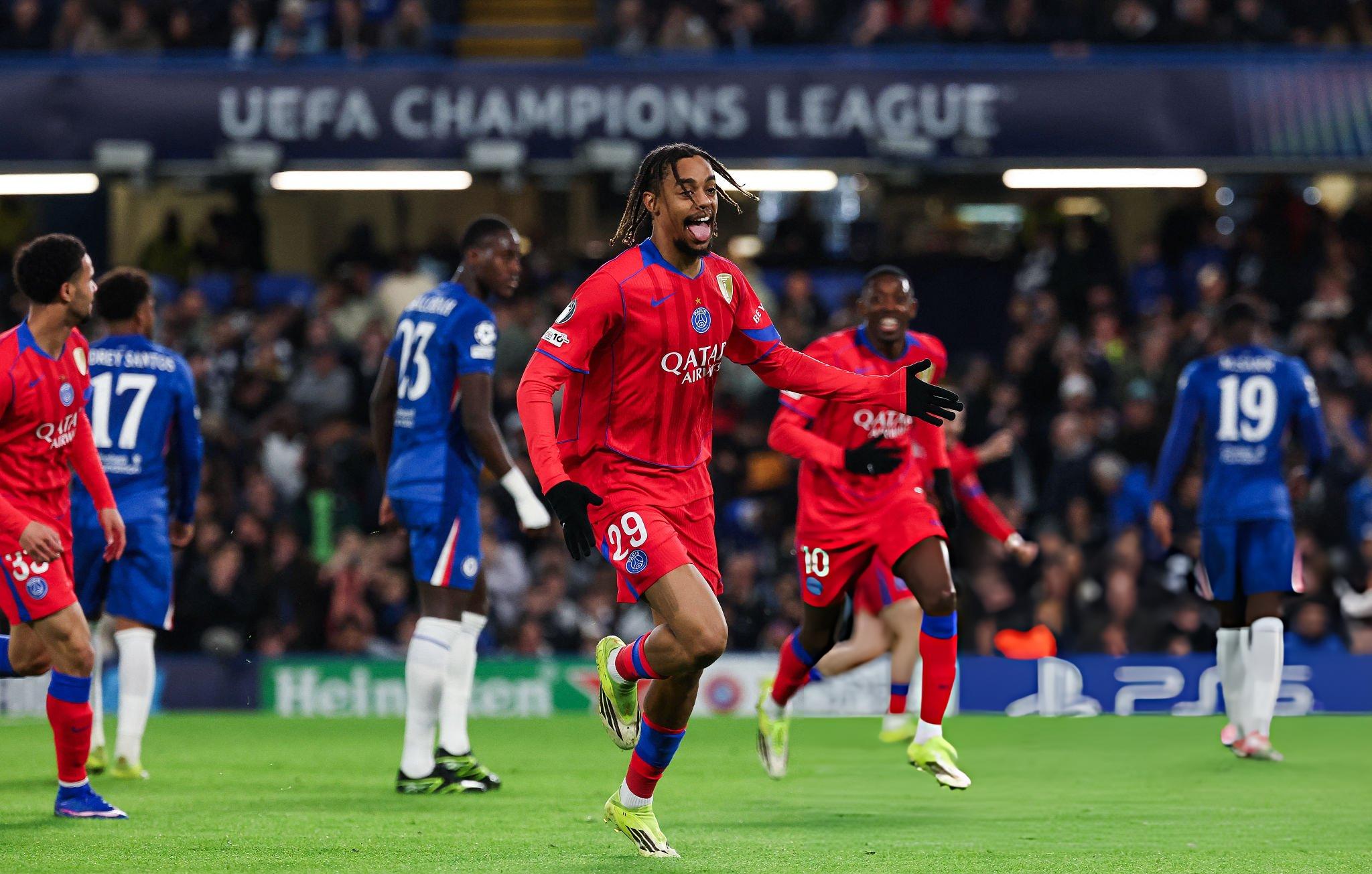 দুই লেগ মিলিয়ে চেলসির জালে ৮ গোল দেয় পিএসজি