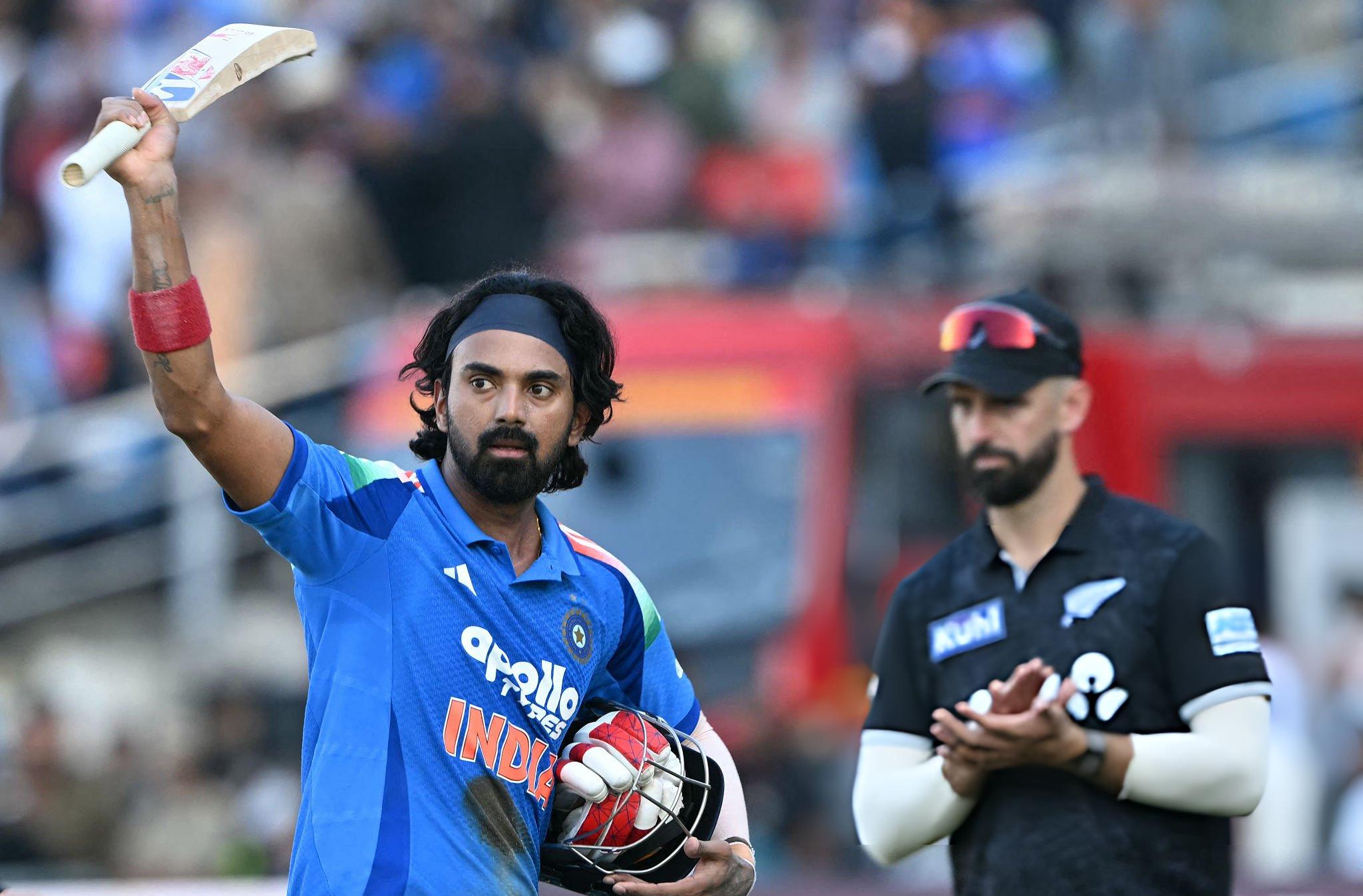 ক্যারিয়ারের নবম সেঞ্চুরিতে ১১২ রানে অপরাজিত থাকেন রাহুল