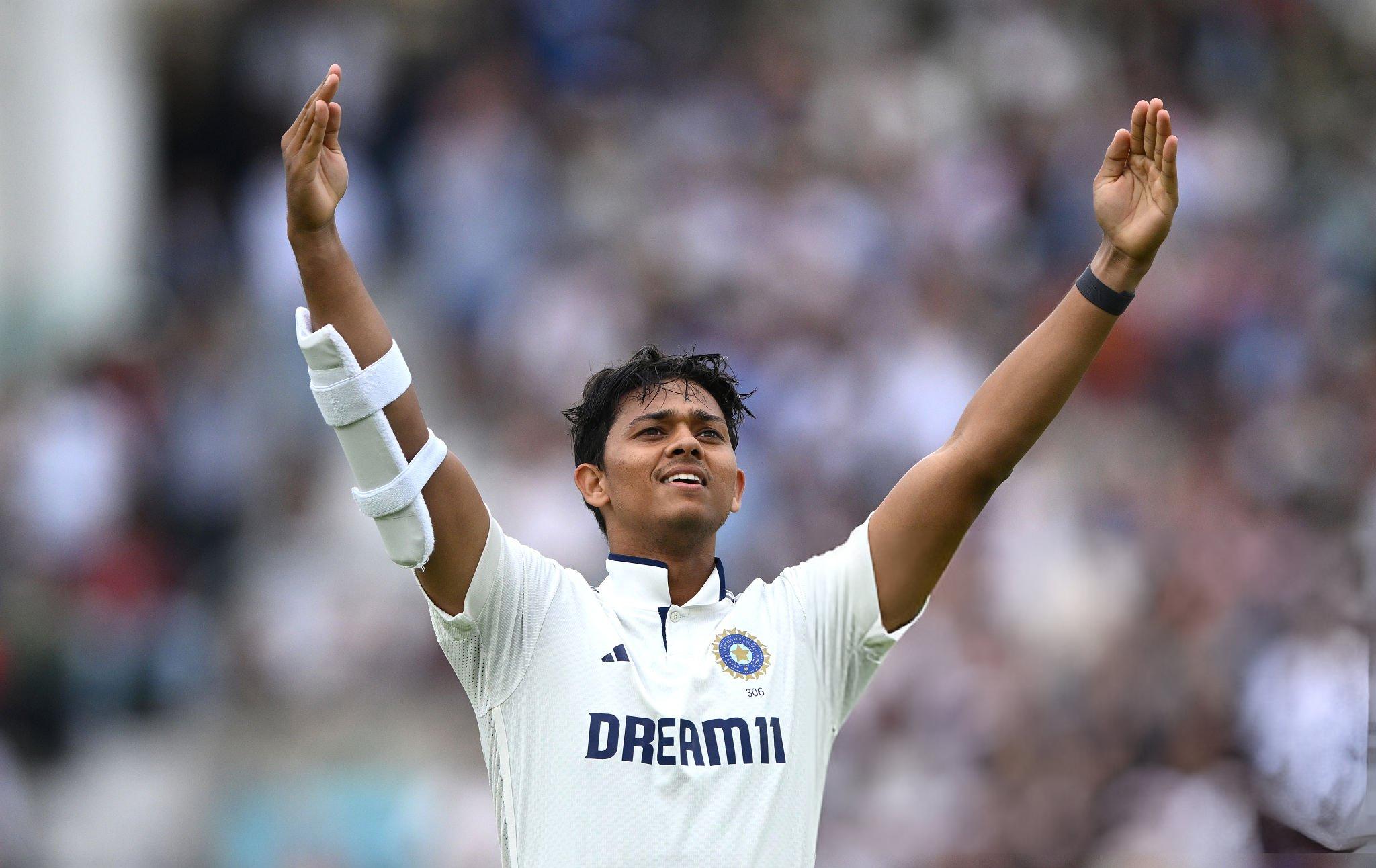 ইংল্যান্ডের বিপক্ষেই চারটি সেঞ্চুরি হাঁকিয়েছেন জয়সোয়াল