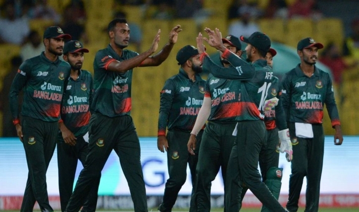 আফগানদের উড়িয়ে সুপার ফোরে বাংলাদেশ আফগানদের উড়িয়ে সুপার ফোরে বাংলাদেশ