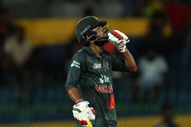 সুপার ফোরে টানা দ্বিতীয় হার বাংলাদেশের সুপার ফোরে টানা দ্বিতীয় হার বাংলাদেশের