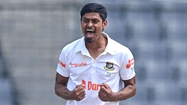 নিউ জিল্যান্ডকে চাপে রেখেছে বাংলাদেশ