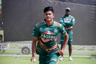 পিএসএলের ফাইনালে খেলার অনুমতি পেলেন নাহিদ