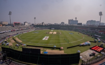 নাজমুল থাকবে না – এই নিশ্চয়তা পেলেই মাঠে ফিরবে ক্রিকেটাররা