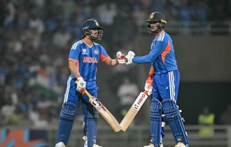 দুর্দান্ত বিশ্বকাপ শেষে অভিষেকের ঘাড়ে নিঃশ্বাস ফেলছেন ঈশান