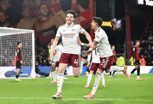 রাইসের জোড়া গোলে জয় দিয়ে বছর শুরু আর্সেনালের রাইসের জোড়া গোলে জয় দিয়ে বছর শুরু আর্সেনালের