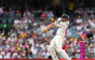 রুটের সেঞ্চুরির জবাব হেডের ব্যাটে