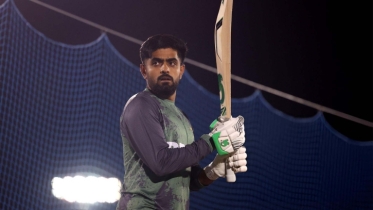 টি-টুয়েন্টি দলে ফিরতে বাবরকে স্ট্রাইক রেট বাড়ানোর পরামর্শ