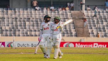 আইরিশদের ৫০৯ রানের লক্ষ্য দিল বাংলাদেশ