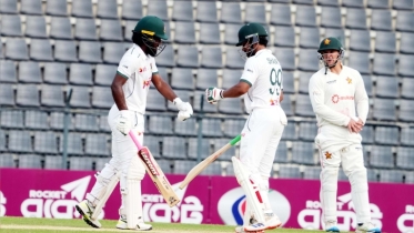 ৩০০ রানের লক্ষ্য দিতে চায় বাংলাদেশ: মুমিনুল