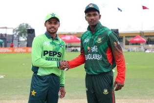 পাকিস্তানের কাছে বিধ্বস্ত হয়ে যুব এশিয়া কাপ শেষ বাংলাদেশের পাকিস্তানের কাছে বিধ্বস্ত হয়ে যুব এশিয়া কাপ শেষ বাংলাদেশের