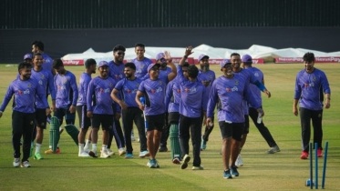 আগামী বিশ্বকাপকে লক্ষ্যে রেখে টি-টুয়েন্টি দল সাজাচ্ছে বাংলাদেশ
