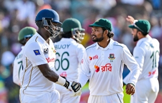 ঝুঁকি নিল না বাংলাদেশ, গল টেস্ট ড্র