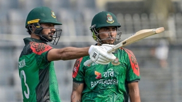 সাইফ-সৌম্যের উড়ন্ত সূচনার পর বাংলাদেশের ২৯৬
