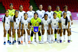 মালদ্বীপকে উড়িয়ে মেয়েদের সাফ ফুটসালের প্রথম শিরোপা বাংলাদেশের