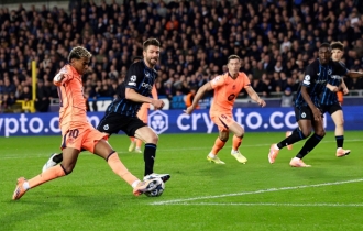 বার্সার হোঁচটের রাতে ম্যানসিটির বড় জয় বার্সার হোঁচটের রাতে ম্যানসিটির বড় জয়