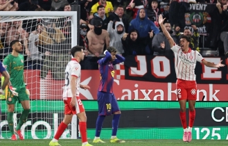 ইয়ামালের পেনাল্টি মিস, জিরোনার কাছে হেরে শীর্ষে ওঠা হলো না বার্সার