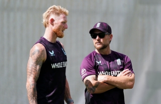 ইংল্যান্ড সমর্থকদের আস্থা রাখতে বললেন ম্যাককালাম