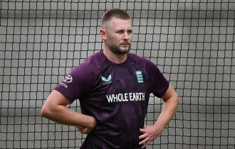 উড-আর্চারের পর এবার ছিটকে গেলেন অ্যাটকিনসন