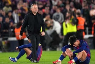 ফাইনালে উঠতে না পারলেও বার্সার খেলায় গর্বিত ফ্লিক