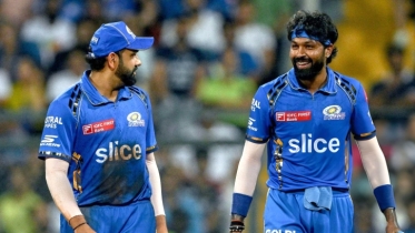 ক্যাচ ফেলেও হাসি, মার খেলেও হাসি, হার্দিকের মানসিক অবস্থা নিয়ে প্রশ্ন