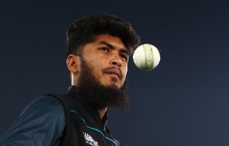 আবারও হোবার্টে জায়গা হলো রিশাদের