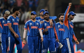 রেকর্ড বইয়ের পাতা ওলট-পালট করে ফাইনালে ভারত