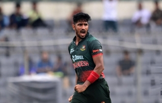 হোয়াইটওয়াশ এড়ানোর ম্যাচে খালেদের অভিষেক