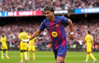 ইয়ামালের হ্যাটট্রিকে শীর্ষস্থান মজবুত করল বার্সা ইয়ামালের হ্যাটট্রিকে শীর্ষস্থান মজবুত করল বার্সা