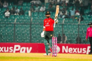 লিটনের ফিফটিতে রেকর্ড গড়ে সিরিজে ফিরল বাংলাদেশ লিটনের ফিফটিতে রেকর্ড গড়ে সিরিজে ফিরল বাংলাদেশ