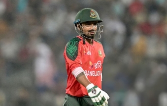 ম্যাচ হারে নিজের দায় দেখছেন অধিনায়ক লিটন ম্যাচ হারে নিজের দায় দেখছেন অধিনায়ক লিটন