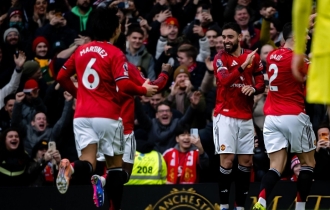 টটনামকে হারিয়ে চতুর্থ স্থানে শক্ত অবস্থান ম্যানইউর