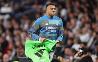 চোট কাটিয়ে বিশ্বকাপের আগে সব ম্যাচ খেলতে প্রস্তুত এমবাপ্পে