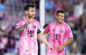 জোড়া গোল করে মায়ামিকে জেতালেন মেসি