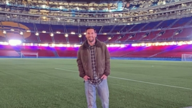 বার্সাতেই ইউরোপিয়ান ক্যারিয়ার শেষ করতে চেয়েছিলেন মেসি বার্সাতেই ইউরোপিয়ান ক্যারিয়ার শেষ করতে চেয়েছিলেন মেসি