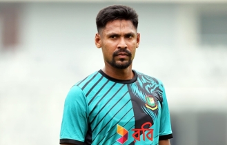 সাকিবকে ছাড়িয়ে সর্বোচ্চ উইকেট মুস্তাফিজের