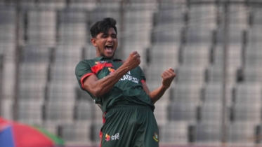 লাইন-লেন্থ মেনে বোলিং করেই সফল নাহিদ