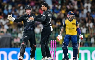 নিউ জিল্যান্ডের কাছে হেরে শ্রীলঙ্কার বিদায় নিউ জিল্যান্ডের কাছে হেরে শ্রীলঙ্কার বিদায়