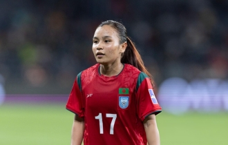 ঋতুপর্ণাকে নিয়ে বাড়তি সতর্কতা উত্তর কোরিয়া কোচের