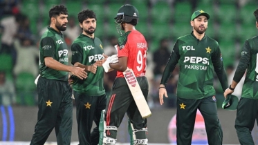 শাদাব-রউফকে ছাড়া বাংলাদেশে আসছে পাকিস্তান