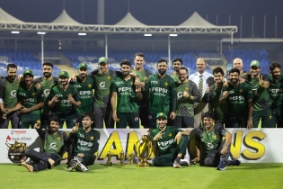 ভারতের স্পিন আক্রমণ সামলাতে প্রস্তুত পাকিস্তান