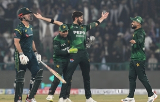 অস্ট্রেলিয়াকে সবচেয়ে বাজে হারের লজ্জা দিয়ে হোয়াইটওয়াশ করল পাকিস্তান অস্ট্রেলিয়াকে সবচেয়ে বাজে হারের লজ্জা দিয়ে হোয়াইটওয়াশ করল পাকিস্তান