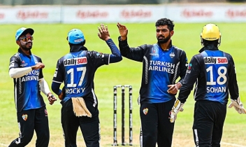 সাকিবের দুবাইকে বিদায় করে ফাইনালে রংপুর রাইডার্স