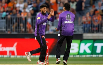 বিগব্যাশে এবার রিশাদের ৩ উইকেট