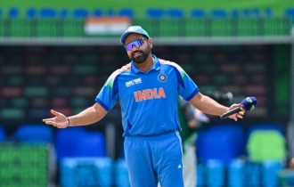 ওয়ানডেতে টানা টস হেরে রোহিতের রেকর্ড