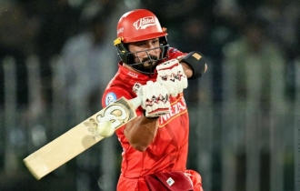 পিএসএলে ঝড় তুলে বাংলাদেশ বিপক্ষে পাকিস্তান দলে সাহিবজাদা