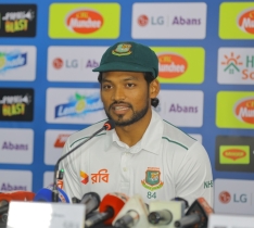 আমার ব্যাটিংটা আসলে কোন জায়গায় হবে, এটা কালকেই বলতে চাই। কারণ, আমি চাই না আমার যে প্রতিপক্ষ আছে, তারা আগে থেকে ওই ধারণাটা পেয়ে যাক ▷