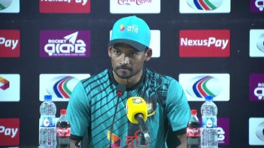 আমার মনে হয় যে, আমরা এর থেকে ভালো ক্রিকেট খেলার মতো দল। এই জন্যই হতাশ। অনেক বেশি খারাপ লাগছে এই ম্যাচ হেরে জিনিসটা এরকম না ▷