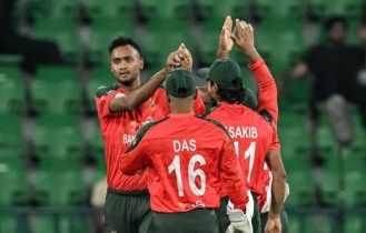 ৩ সপ্তাহের জন্য মাঠের বাইরে শরিফুল
