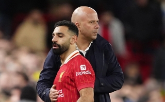 লিভারপুলে ভবিষ্যৎ নিয়ে সালাহর সঙ্গে আলোচনায় বসবেন স্লট লিভারপুলে ভবিষ্যৎ নিয়ে সালাহর সঙ্গে আলোচনায় বসবেন স্লট